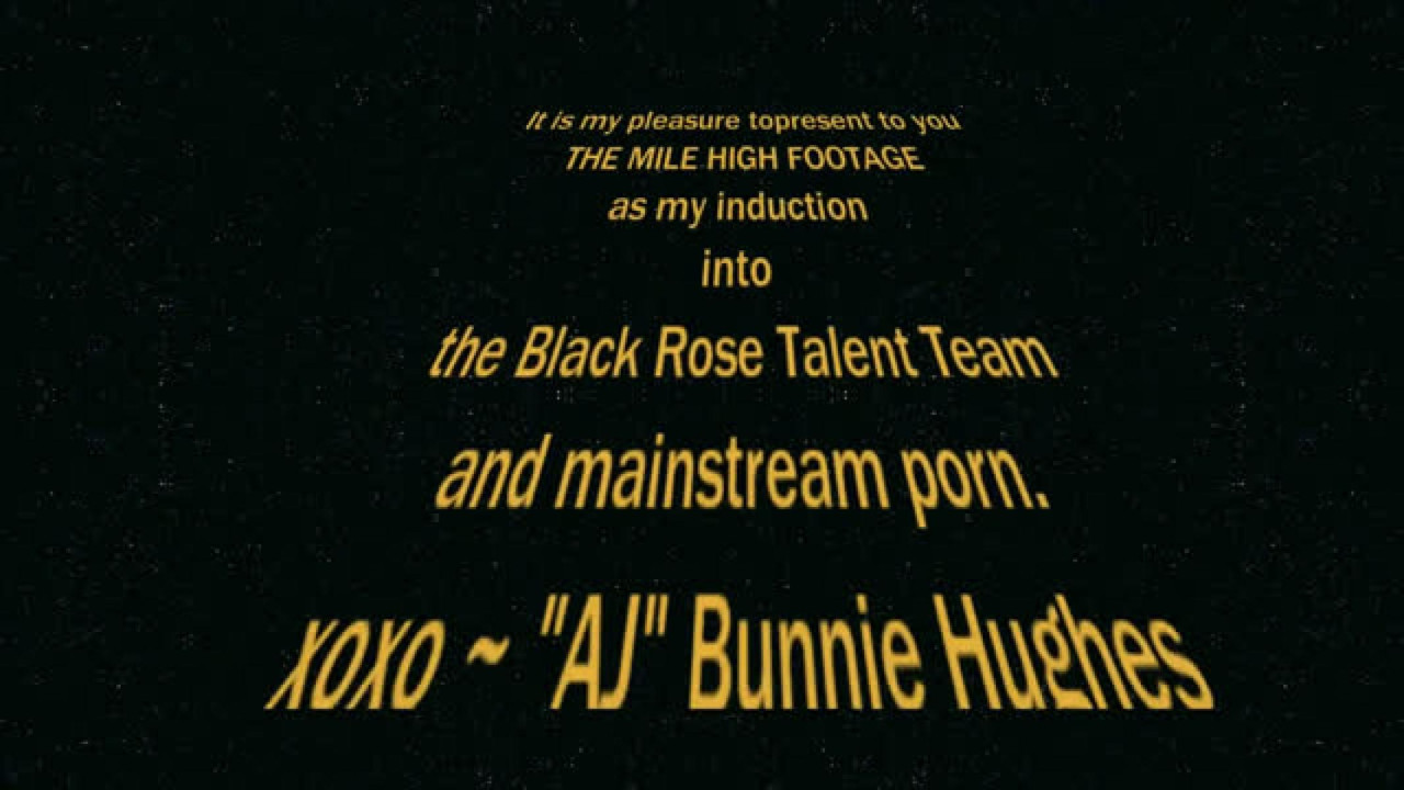 Bunnie Hughes - Public Plane Masturbation
